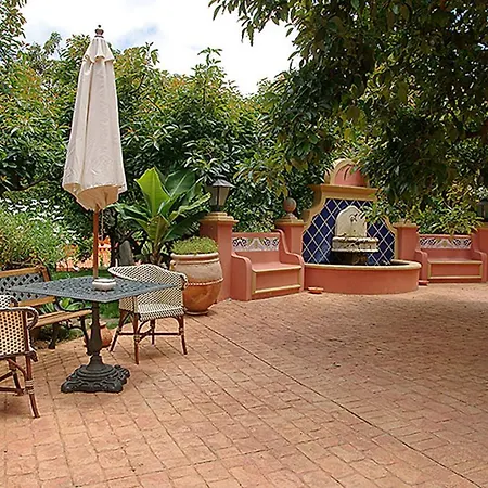 Nice House In Large Avocado Garden, Tenerife North カントリーハウス タコロンテ